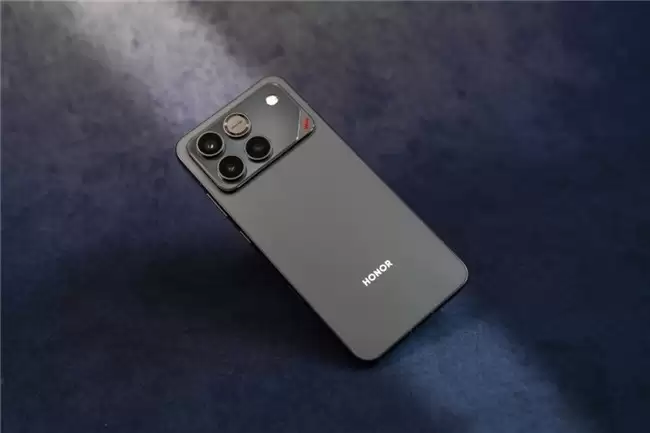 ���Լ۱���Ϸ�ֻ��Ƽ� ��������������ȶԱ�