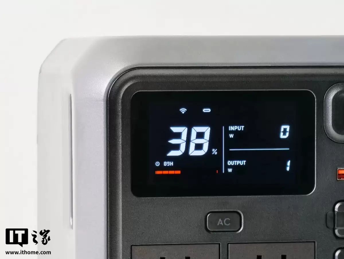 �� Power 1000 Mini �����Դ���֣�С��һ�ȵ磬��������