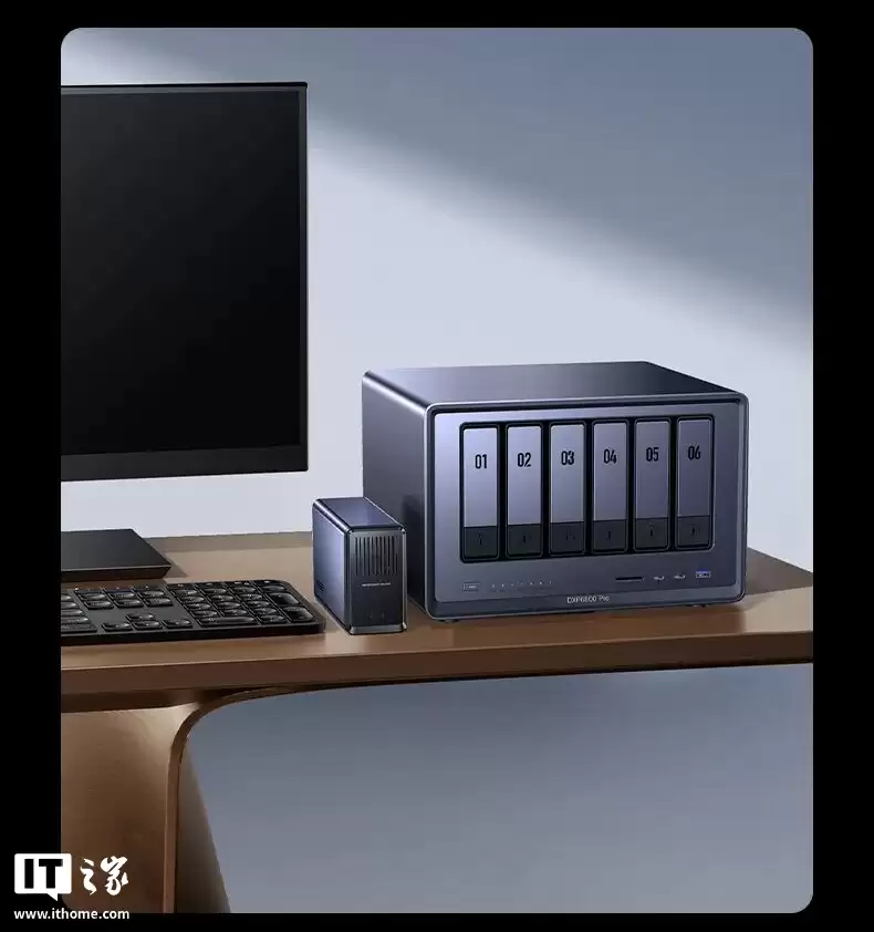 ���� UPS ��Ʒ US7000 ���У�24000mAh ������NAS �ϵ籣����799 Ԫ