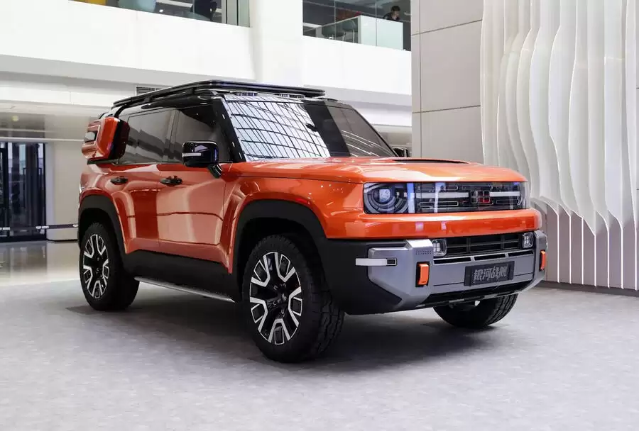 �������Ƽ�Ӳ�� SUV������ս�����ڷ�������������Ӣ��ֱ��·����ʿ