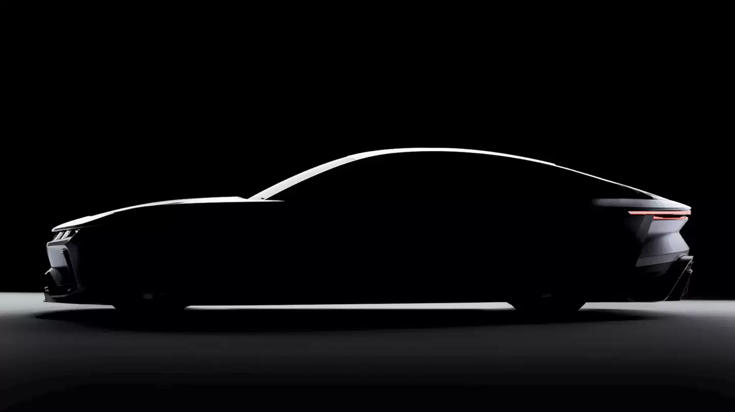 ����Ʒ�ƽ�ɭ�ع飺ȫ�����Ͻ���� V8 ˫���ܳ����ǳ�