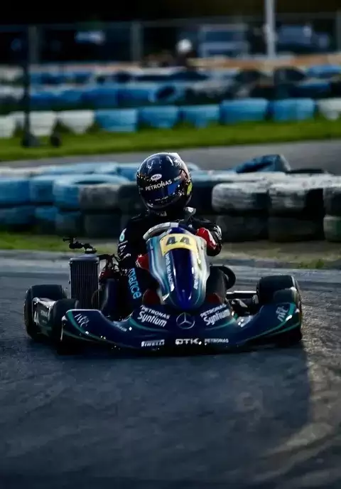 ��������ȫ��ʻȫ���ԣ���׼���������淶���