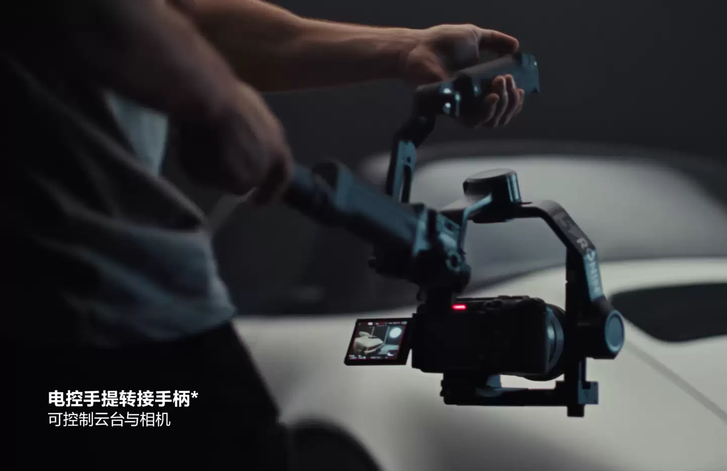 �� DJI RS 5 ����ȶ���������֧��ȫ����ǿ����׷��ģ�飬3099 Ԫ��