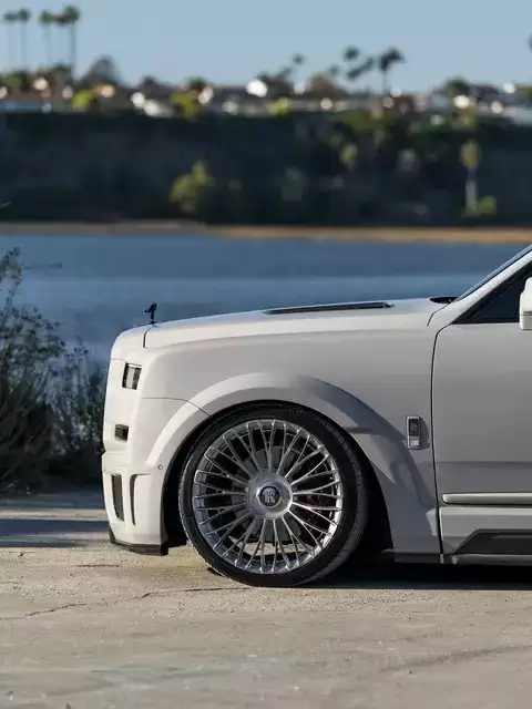 ��˹��˹��������ȿ����װ���ܶ���SUV��ѧ