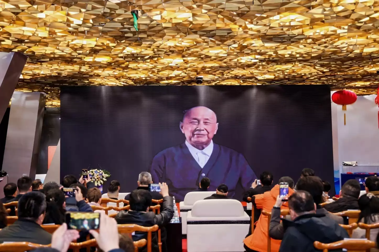 ����Զ�����κ���Ƽ�����������Ŀ��ʽ���