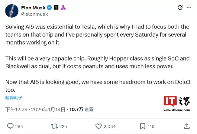 ��˹�ˣ���˹�� AI5 ��о�ȼ�Ӣΰ�� Hopper��˫о���� Blackwell