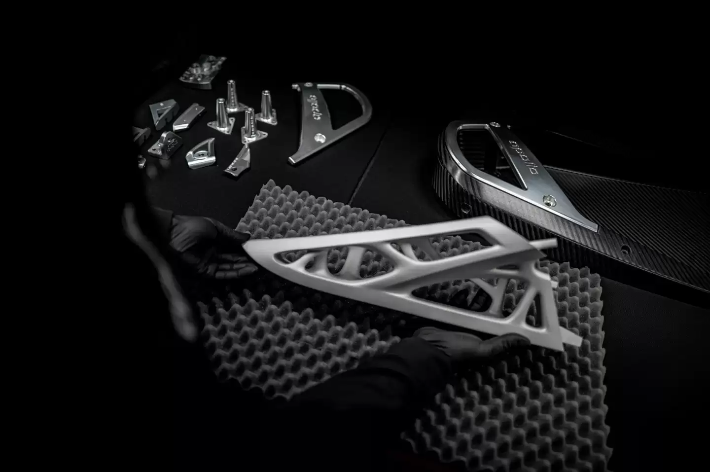 ȫ���� 10 ����Apollo Evo �������������������� V12 ���桢��ټ��� 2.7 ��