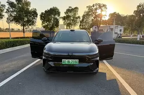 ���7XɳĮ���¶��7.3����������