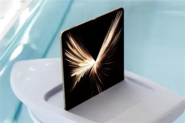 ��ҫMagic V6��Я7000mAh�����2����������2026���ϰ���