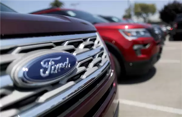 ����ͨ�û���ΪС��Ƥ��SUV���̣��綯��ս�Դ������