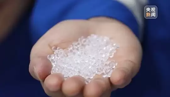 �½���ɽ��ʯ��ͻ�ƾ�ϩ�����������෨������ʵ�ֹ��������ͻ��