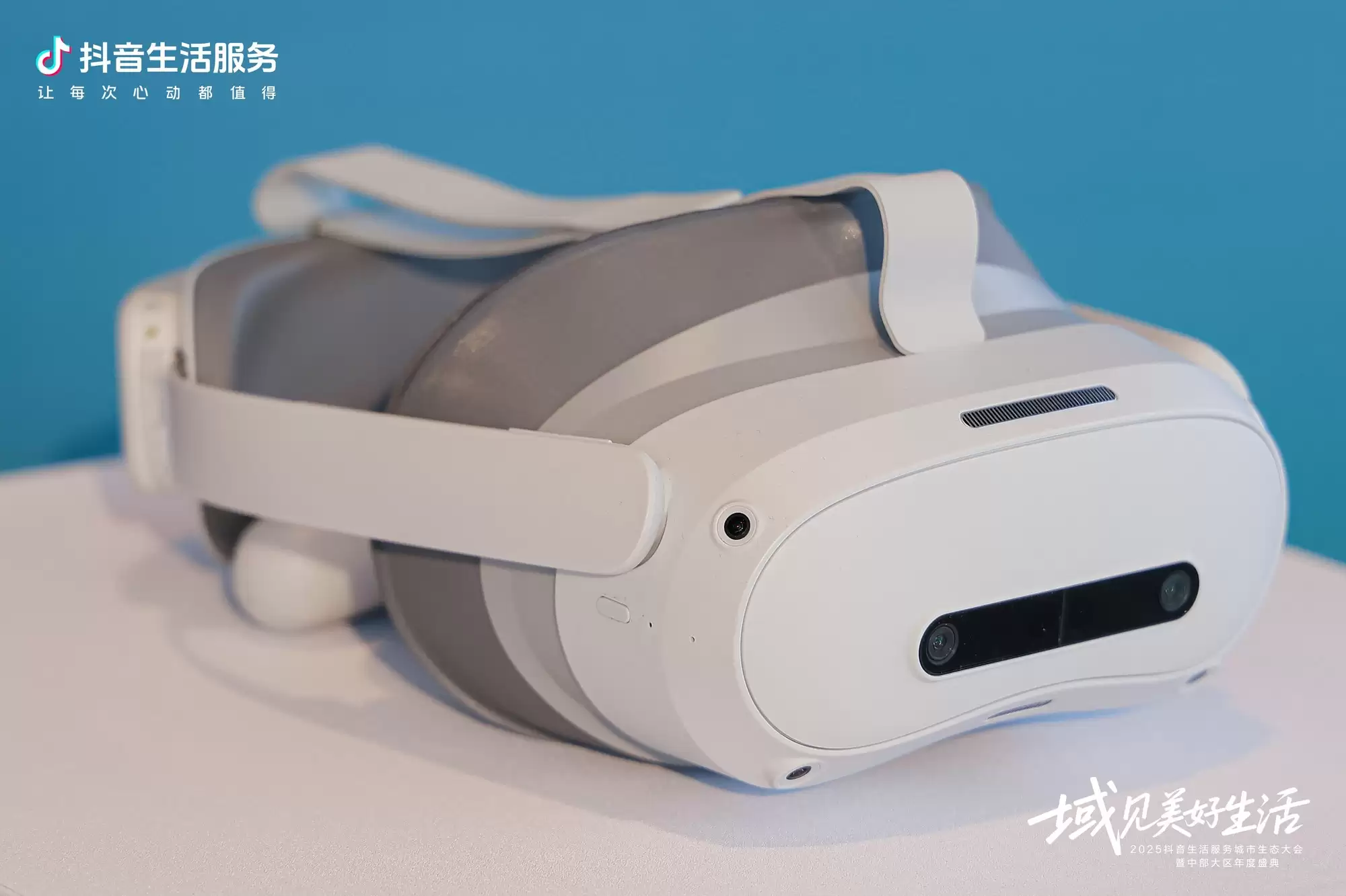 �Ƽ��ȳ�ӿ�����Ӻ��ϣ�Ӣ�ض�����2026����������������̬���