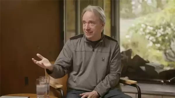 Linux�ں�ȷ�������Ƚ���Ӧ�����ƣ����Ͽ���������