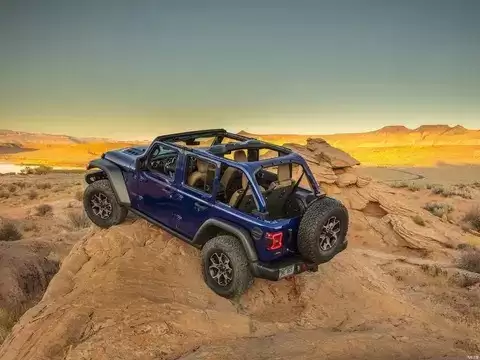 ����ԽҰ��ʻ�Ĳ�������������ѡ������ȫͨ���ؼ�