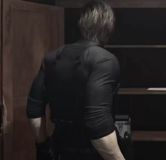 ����Σ��9�ﰺ�������������飬����˿������������ɫ���칫ƽ������