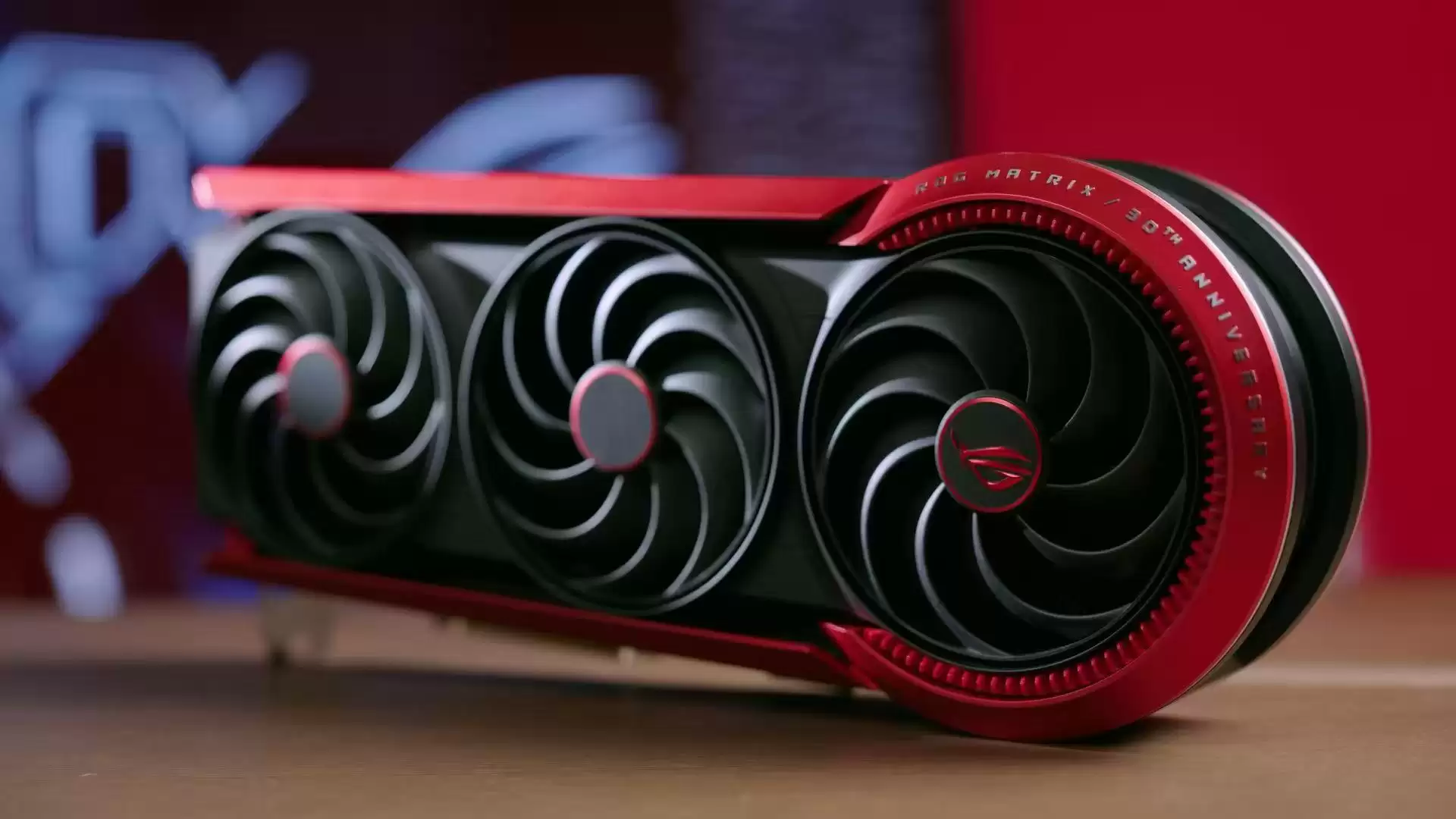 �콢ս��������ROG MATRIX ����5090DV2�Կ�30�������淢��