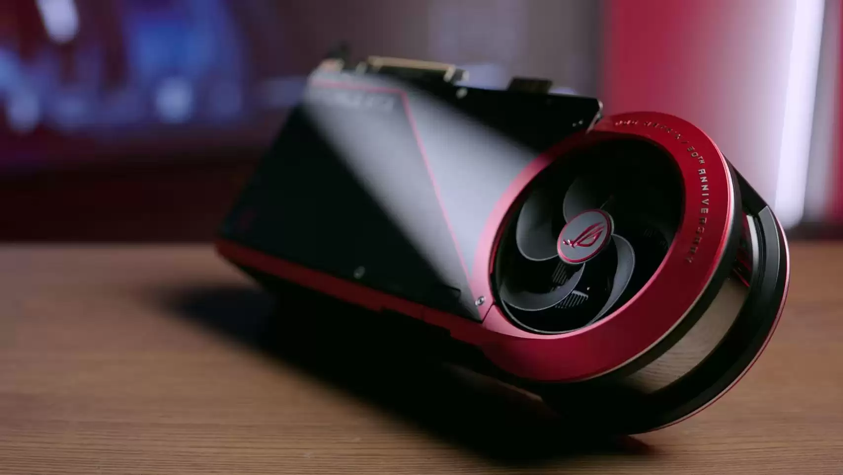 �콢ս��������ROG MATRIX ����5090DV2�Կ�30�������淢��