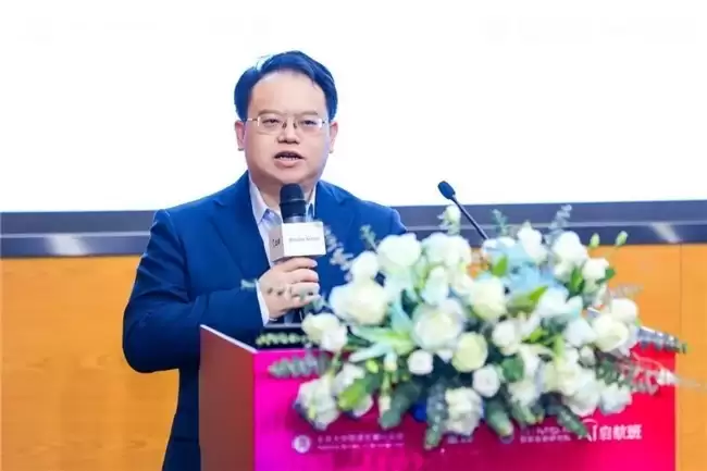 ��AI֮�ƣ�������֮�������Я�ֱ������Ժ������ҵAI����������