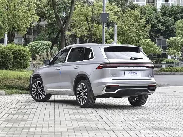 ������ԽL�¿�Ԥ�ۣ�˫����13.97����2.0T+8155оƬ+˫14.6Ӣ����