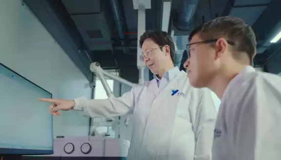 𮽭ʵ�����״���������ģʽ��ʵ��ѹ��ϵ��Ծ��10�C30��