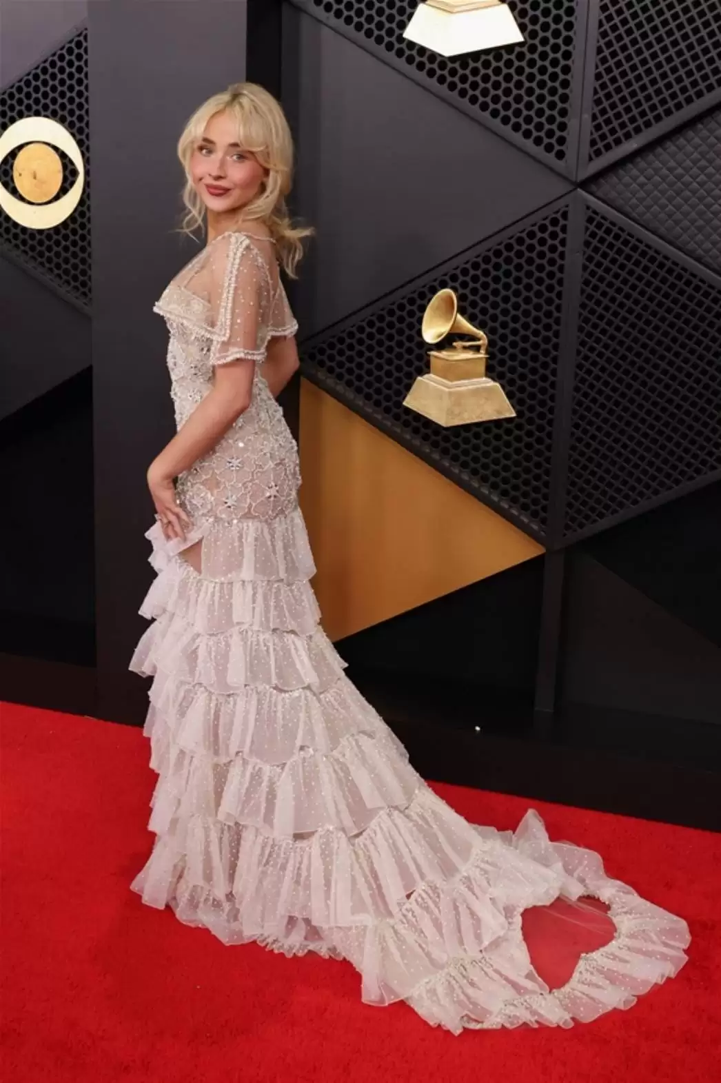 �������������δ�񽱣�������ū˫���;���ȫ��