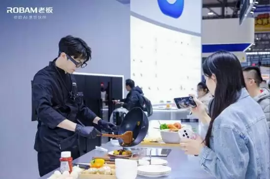 ȫ���׿�AI����۾�����!���˵�����ȫ���㰲������