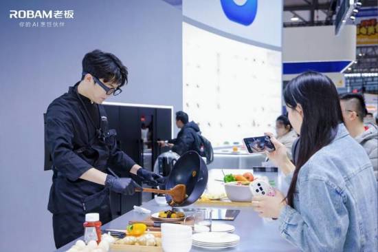 ȫ���׿�AI����۾�����!���˵�����ȫ���㰲������