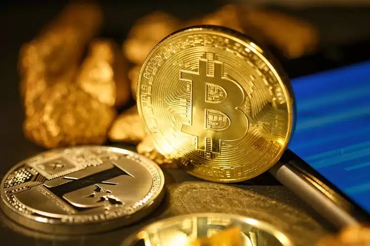 ���ر���Կ�ж���λ��,���ظ���һ�ĸ�����