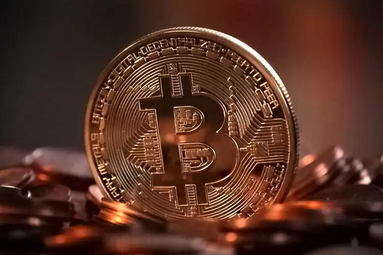 ���ر���Կ�ж���λ��,���ظ���һ�ĸ�����