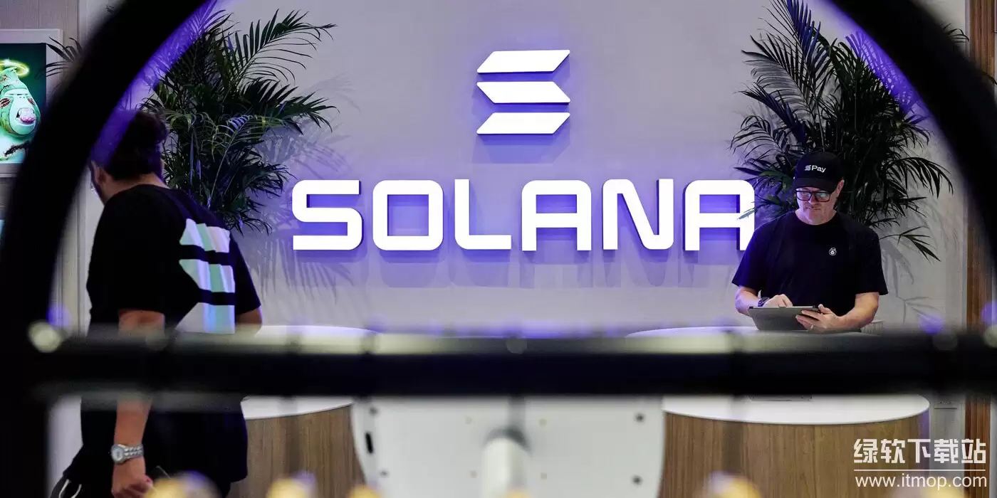 Sol������Ϊ�ζԿ������Ѻã���ܹ����֧�ִ��ģdApp��