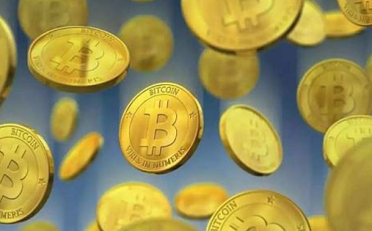 ���ر����������Ƕ���