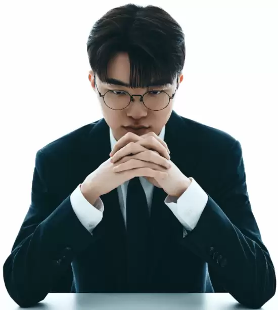 33�������۷�!Faker̹��:����Ϊ2018�����ҵ�ְҵ���ľ�ͷ