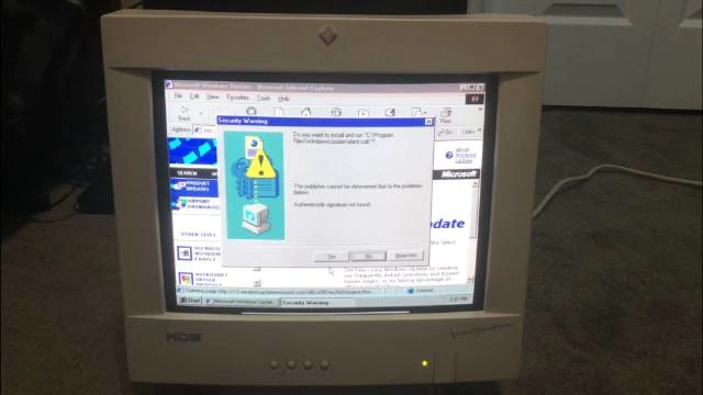 �����ֿ�����Ŀ����Ϊ΢�� Win95 �ȡ��Ϲ�ϵͳ���򲹶����� bug