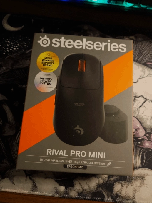 ��� Rival Pro Mini ����ع⣺49g��������ƣ�8kHz UWB ����