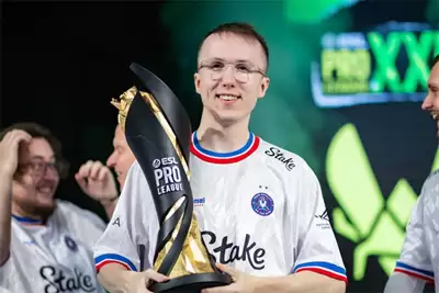 Vitality��ָ������Ԫ�����ᣡropz��EPL��������棬Spirit�������·��