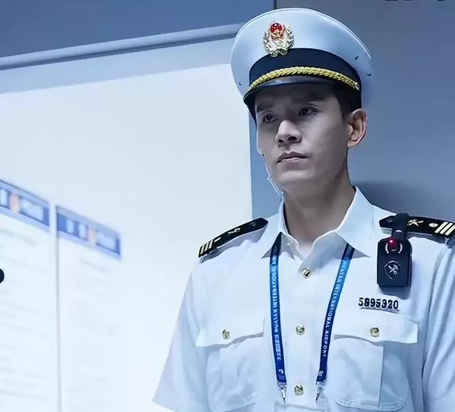 ������2�������¾�ȫԱ�ݼ����ޣ�Ψ��һ���ݼ����裬������һƬ