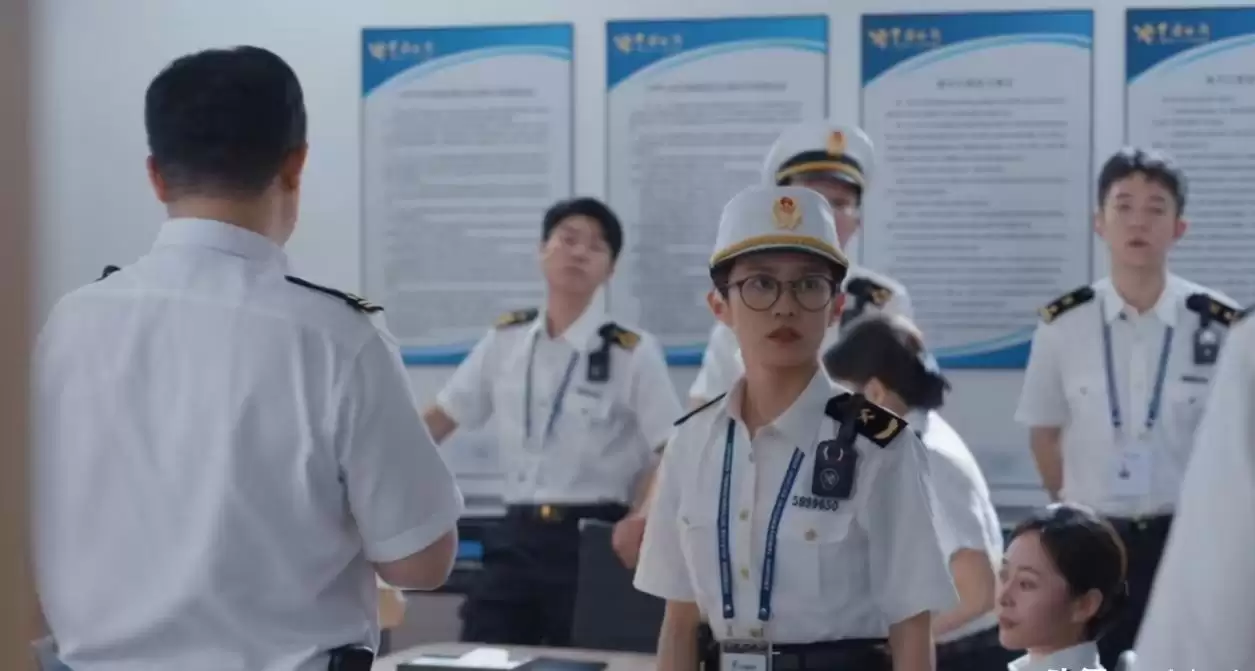 ������2�������¾�ȫԱ�ݼ����ޣ�Ψ��һ���ݼ����裬������һƬ