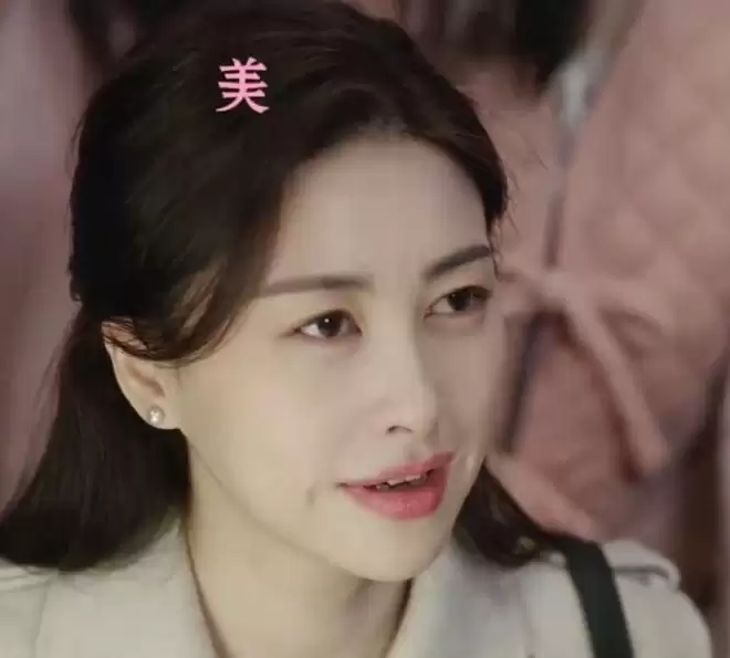 朱珠《蜜语纪》遭群嘲,理由:演技油腻、剧情离谱、大浓妆抢镜 朱珠《蜜语纪》遭群嘲,理由:演技油腻、剧情离谱、大浓妆抢镜