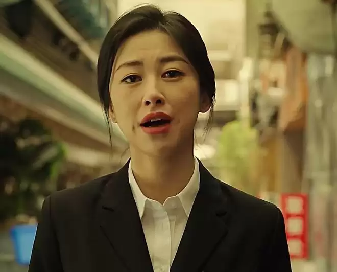 朱珠《蜜语纪》遭群嘲,理由:演技油腻、剧情离谱、大浓妆抢镜 朱珠《蜜语纪》遭群嘲,理由:演技油腻、剧情离谱、大浓妆抢镜