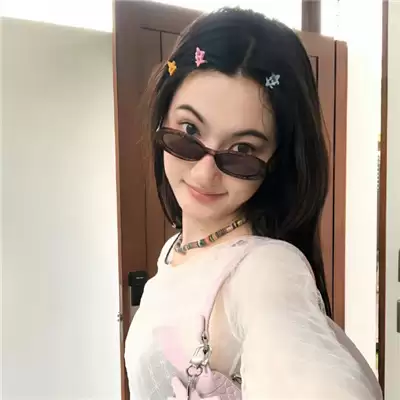 �ڻ�����Ů������������(��ѡ100��)