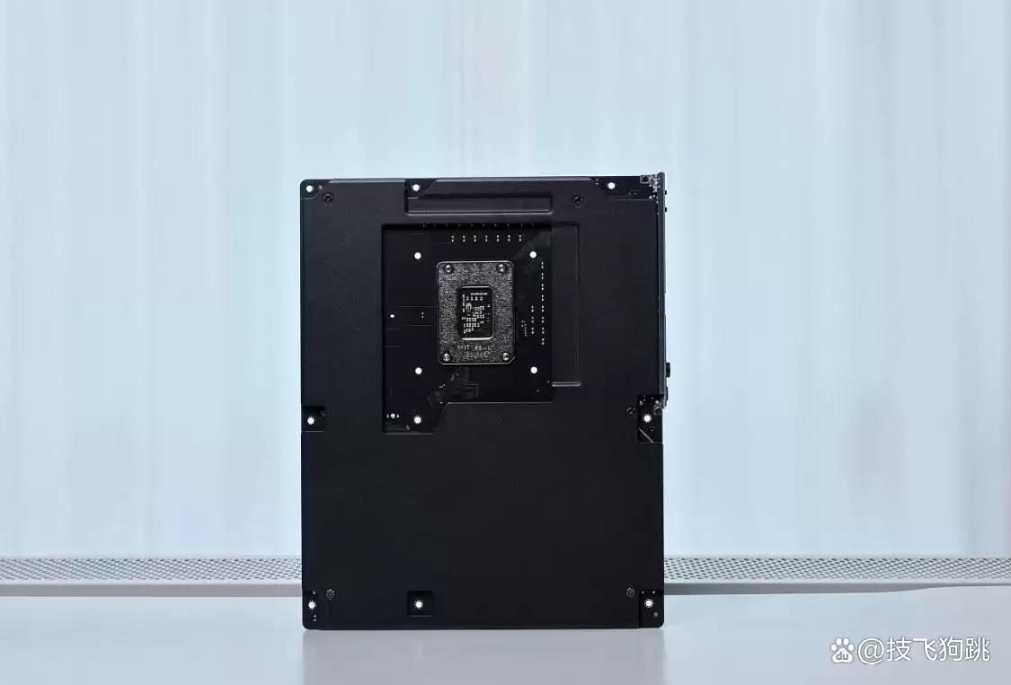 ���270K Plus+����Z890С��DUO X+5080HOF��װ�����ܲ���