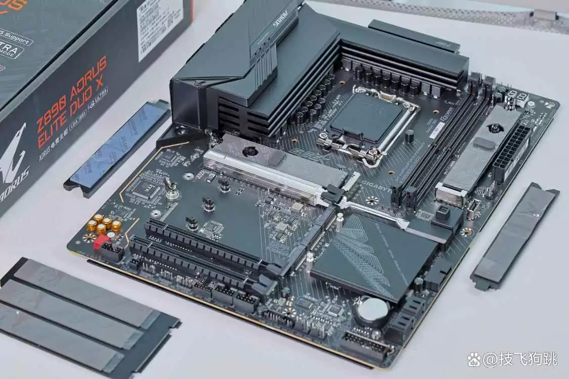 ���270K Plus+����Z890С��DUO X+5080HOF��װ�����ܲ���