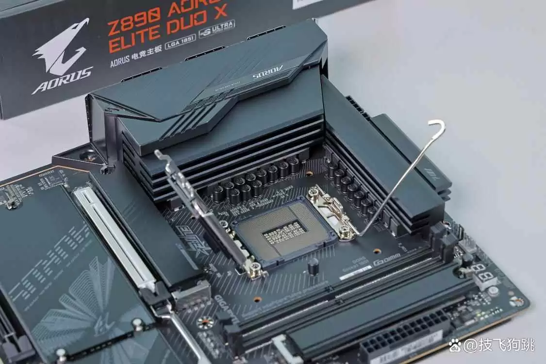 ���270K Plus+����Z890С��DUO X+5080HOF��װ�����ܲ���
