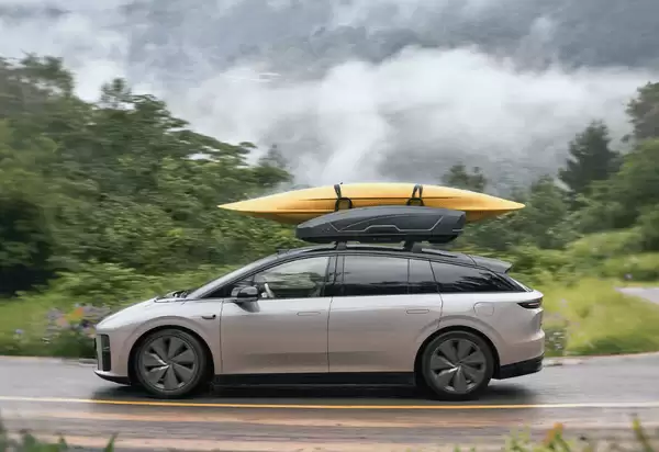 2026��3���д���SUV�������� ����i6���� �쳵����������ǰ��