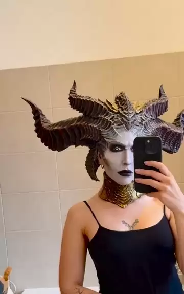 �������ƻ���4������֮����Ů���ɹ����˿Cosplay��Ƶ