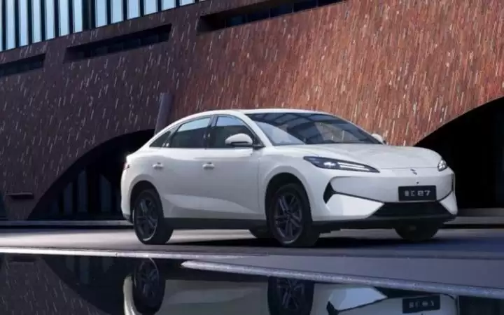 ���ǵ����e7 9.58�������������10�򼶴���γ�