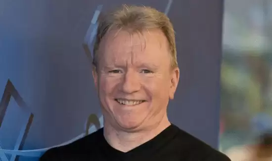 PSǰ���ű����ϣ��Լ������ụ��CEO���µ�����ԭ��