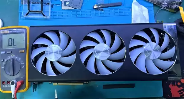 ����Դ����ð�𻨣�����100��Ŀ���RTX 5080���� ���ѹ��û��
