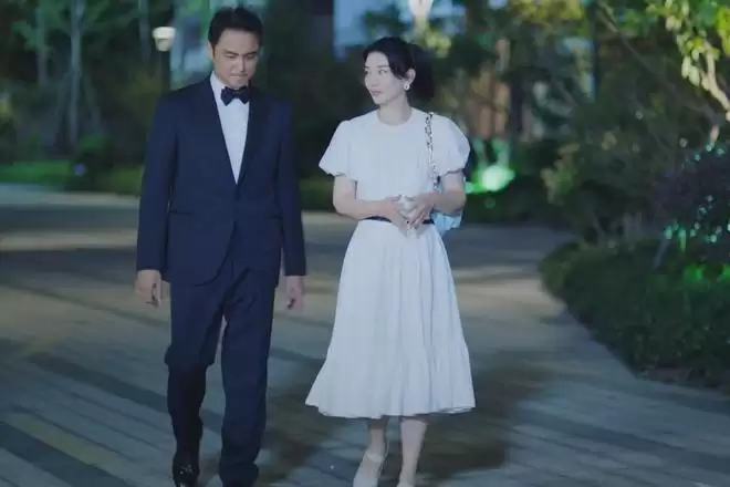 ��һ����ż��翪�����������ۡ�һ���Ѫ�������˵���Ŀ���