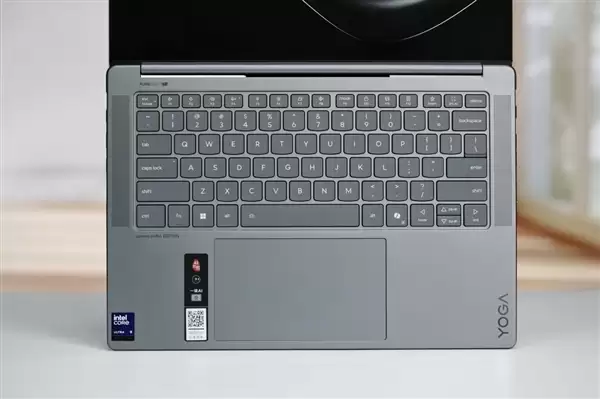 3K OLED+120Hz������YOGA Pro 14 Aura AIԪ����ͼ��